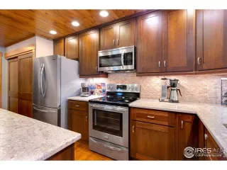 Photo #4: 1005770 Listing 