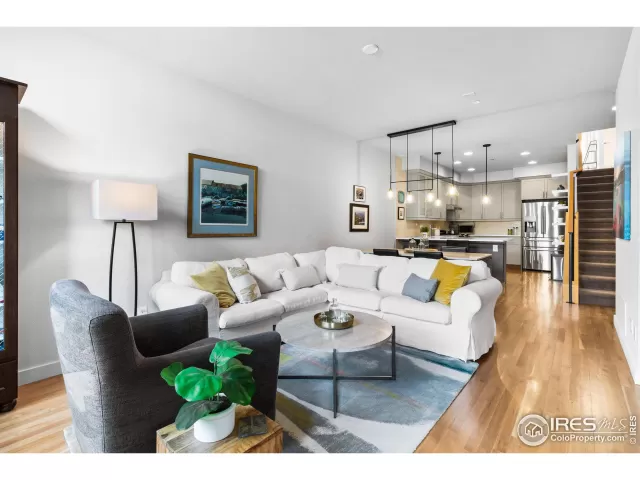 MLS: 1005858 Condo For Sale