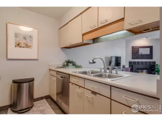 Photo #6: 1006091 Listing 