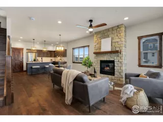 Photo #1: 1006106 Listing 