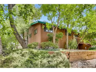 Photo #2: 1006139 Listing