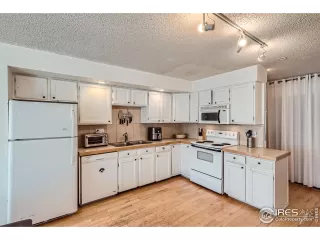 Photo #3: 1006139 Listing