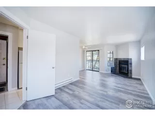 Photo #5: 1006142 Listing 