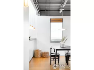 Photo #4: 1006204 Listing