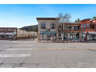 Photo #1: 1006239 Listing