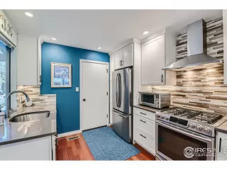 Photo #2: 1006274 Listing 