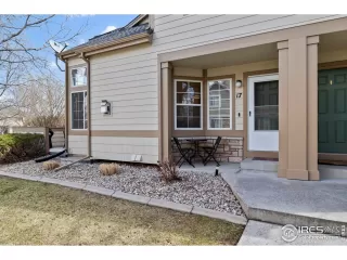 Photo #2: 1006303 Listing