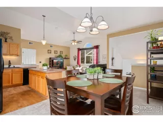 Photo #4: 1006448 Listing