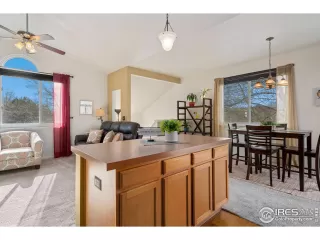 Photo #6: 1006448 Listing