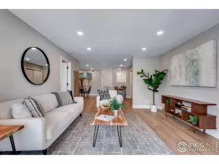 Photo #6: 1006457 Listing 