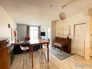 Photo #3: 1006459 Listing