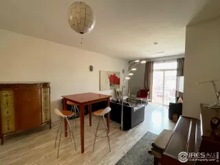 Photo #5: 1006459 Listing