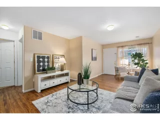 Photo #1: 1006486 Listing