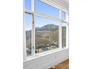 Photo #1: 1006536 Listing