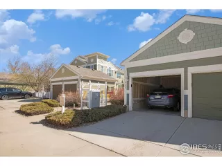 Photo #4: 1006541 Listing