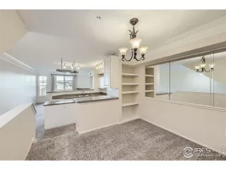 Photo #5: 1006548 Listing