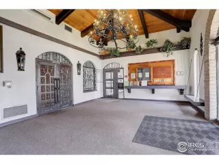 Photo #5: 1006596 Listing