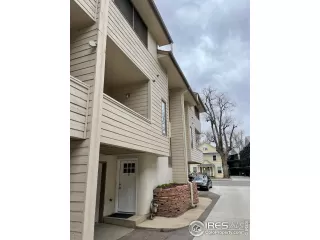 Photo #2: 1006611 Listing