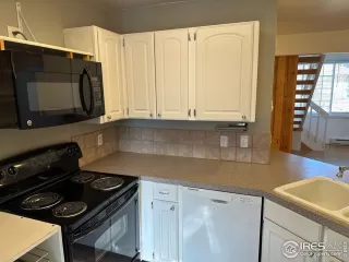 Photo #6: 1006612 Listing 