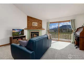 Photo #5: 1006633 Listing