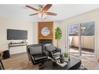 Photo #4: 1006634 Listing