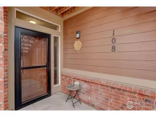 Photo #1: 1006659 Listing