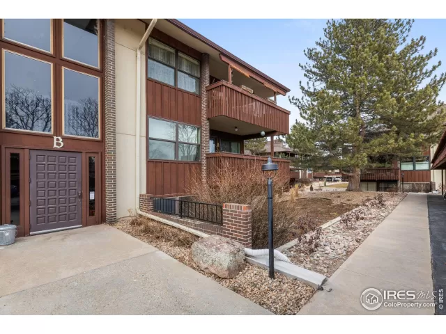 MLS: 1006661 Condo For Sale