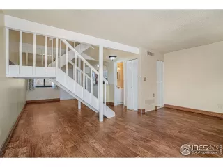 Photo #5: 1006786 Listing