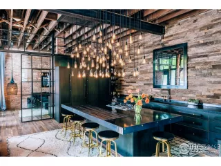 Photo #2: 1006884 Listing