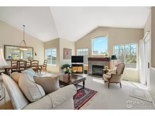 Photo #3: 1006925 Listing 