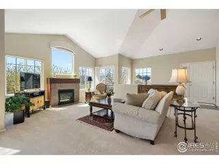 Photo #6: 1006925 Listing 