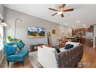 Photo #2: 1007001 Listing