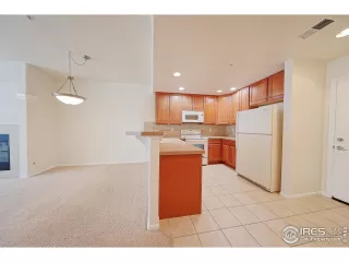 Photo #4: 1007057 Listing