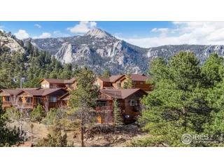 Photo #1: 1007065 Listing