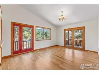 Photo #4: 1007065 Listing