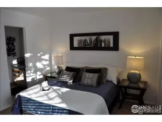 Photo #5: 1007092 Listing 