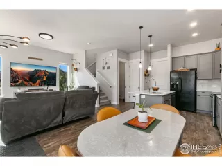 Photo #6: 1007103 Listing 