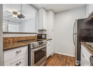 Photo #4: 1007145 Listing 