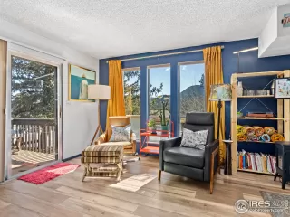 Photo #6: 1007170 Listing