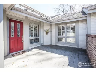 Photo #1: 1007347 Listing