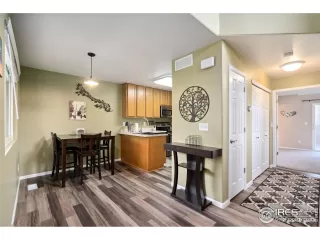 Photo #6: 1007430 Listing