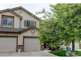 Photo #2: 1007463 Listing