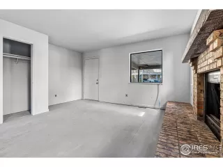 Photo #5: 1007473 Listing