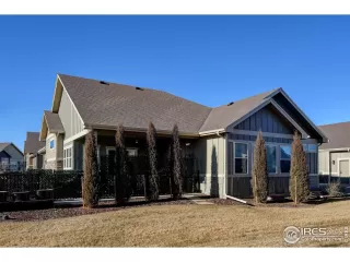 Photo #6: 1007548 Listing