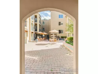 Photo #4: 1007744 Listing 