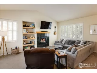 Photo #4: 1007986 Listing 