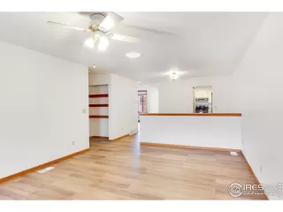 Photo #2: 1008005 Listing