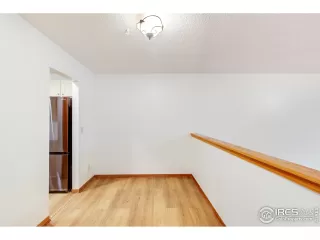 Photo #6: 1008005 Listing