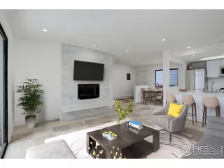 Photo #4: 1008022 Listing