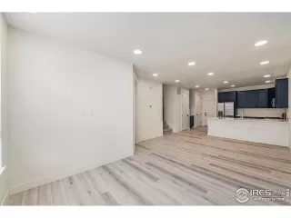 Photo #5: 1008249 Listing 